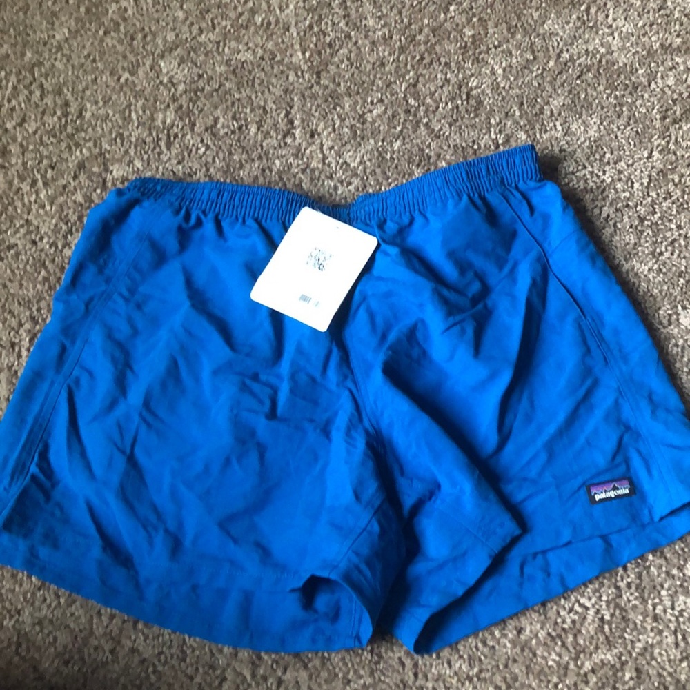 woman’s patagonia shorts